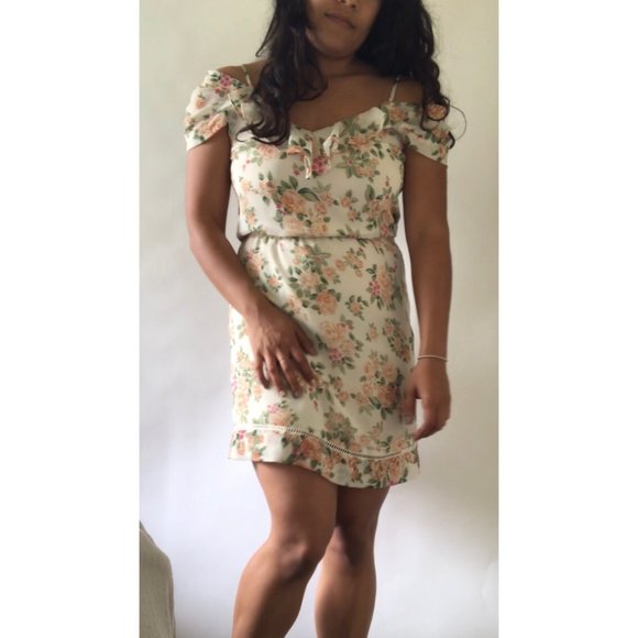 See Thru Soul Floral Dress Size Medium - Picture 1 of 4